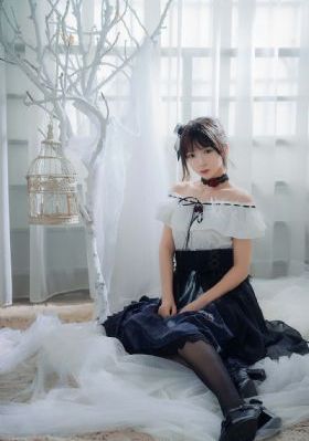 女子浴室啪啪hd三级
