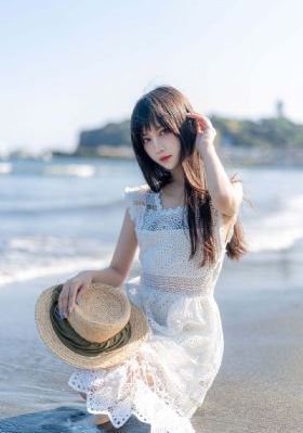 《年轻的阿姨》